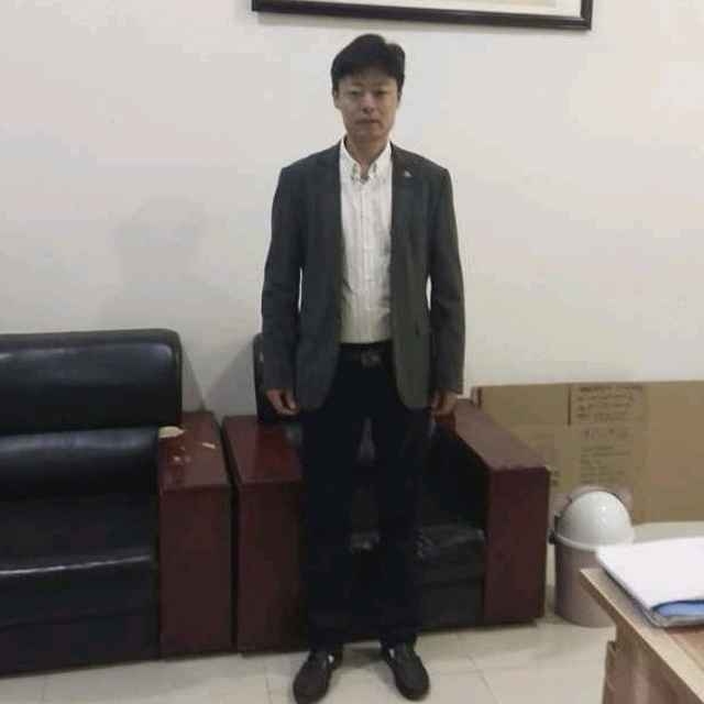 蓝天白云的第一张照片--衡阳相亲服务中心