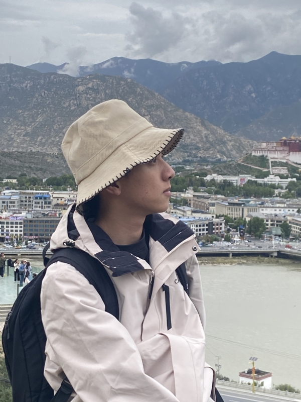 Lucky的第一张照片--衡阳相亲服务中心