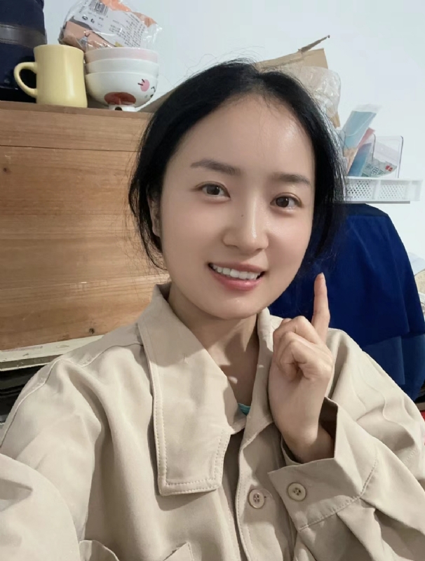 多喝热水的第一张照片--衡阳相亲服务中心