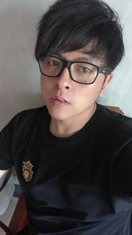 爱你永远不容易的第一张照片--衡阳相亲服务中心