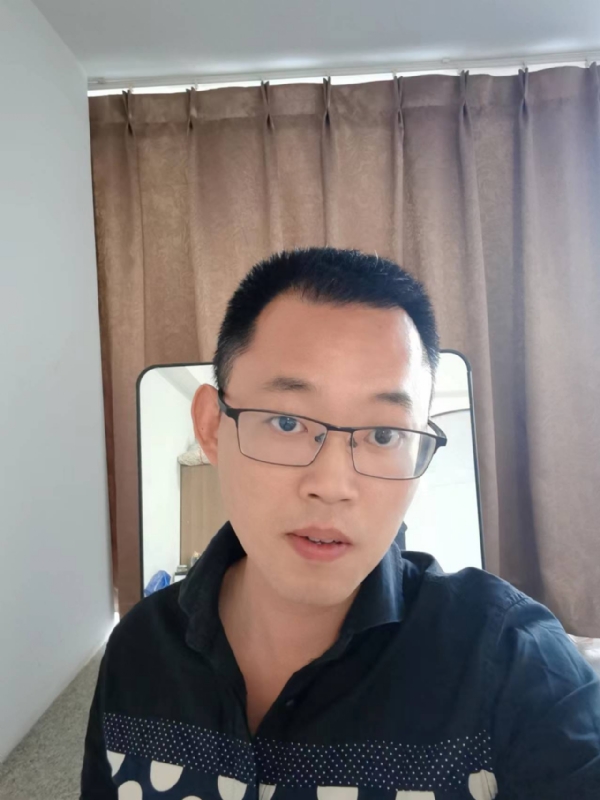 lips11的第一张照片--衡阳相亲服务中心