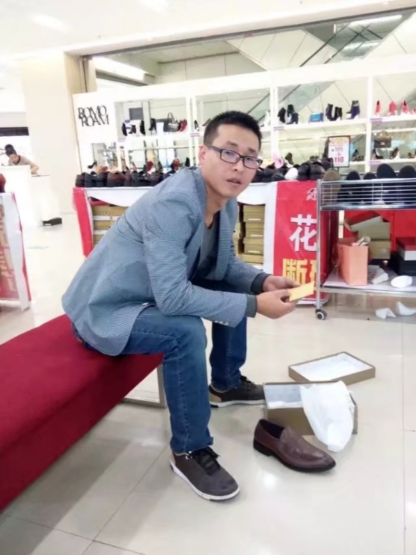 借我你的手的第一张照片--衡阳相亲服务中心