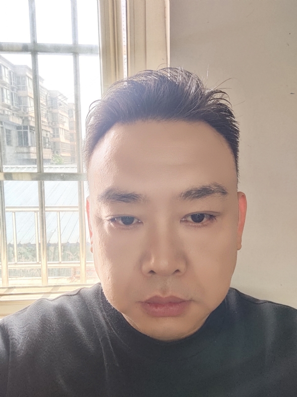 爱人先爱己的第一张照片--衡阳相亲服务中心