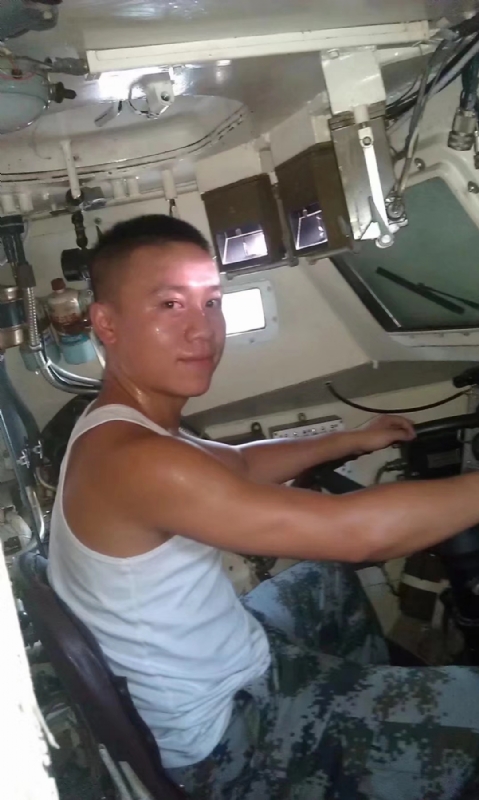 哥哥的第一张照片--衡阳相亲服务中心