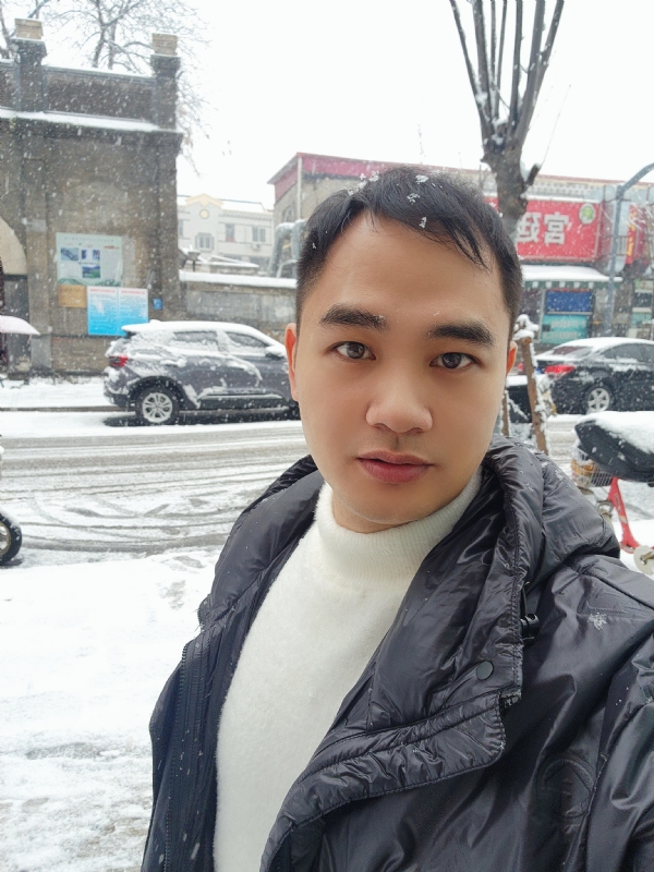 寻找合适伴侣的第一张照片--衡阳相亲服务中心