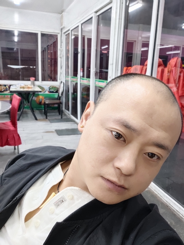 大连相亲的第一张照片--衡阳相亲服务中心