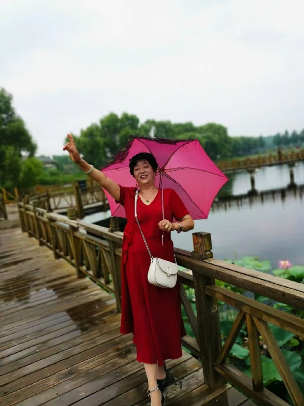 陈姐的第二张照片--衡阳相亲服务中心