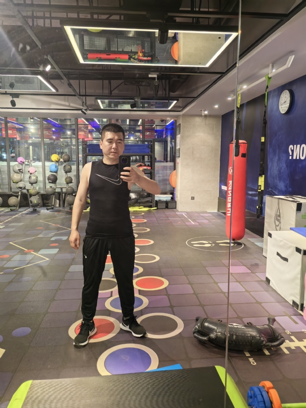 哈哈哈哈哈的第一张照片--衡阳相亲服务中心