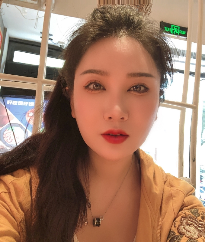 琳达的第二张照片--衡阳相亲服务中心