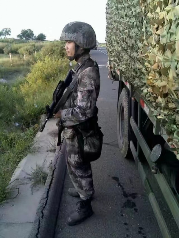 搬砖中的第一张照片--衡阳相亲服务中心