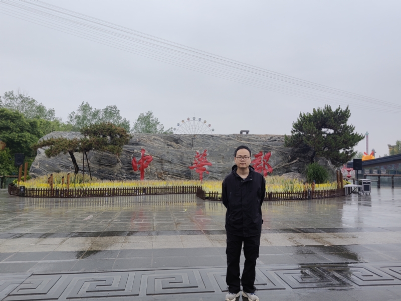 苏宾的第一张照片--衡阳相亲服务中心