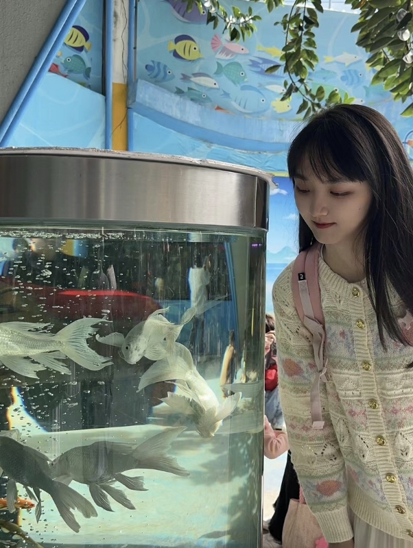 yiyi的第三张照片--衡阳相亲服务中心