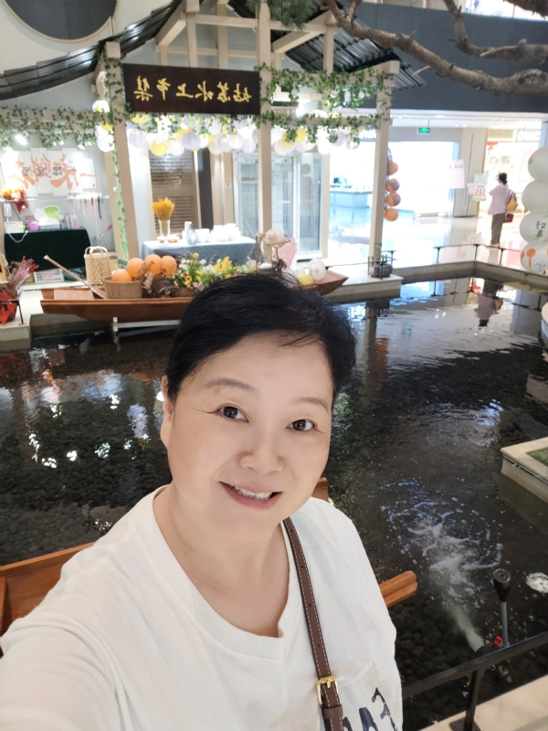 丁姐爱生活的第三张照片--衡阳相亲服务中心