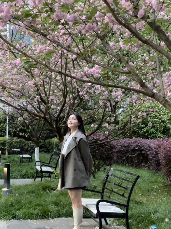 方方方的第二张照片--衡阳相亲服务中心