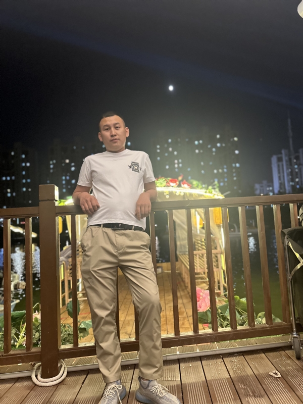 大超的第一张照片--衡阳相亲服务中心