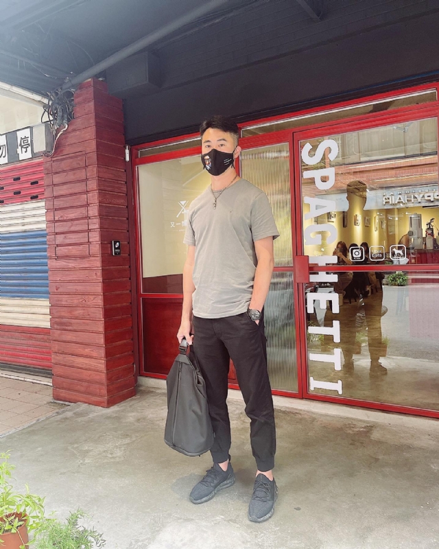 酒商安迪的第一张照片--衡阳相亲服务中心