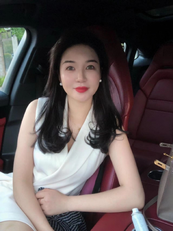 小雨的第一张照片--衡阳相亲服务中心