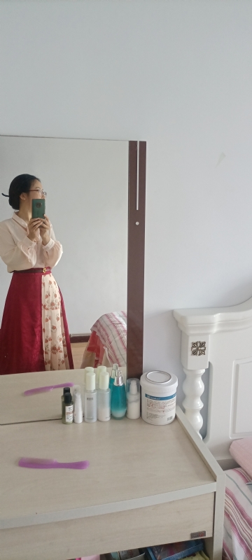 伊落梅雪笺的第一张照片--衡阳相亲服务中心