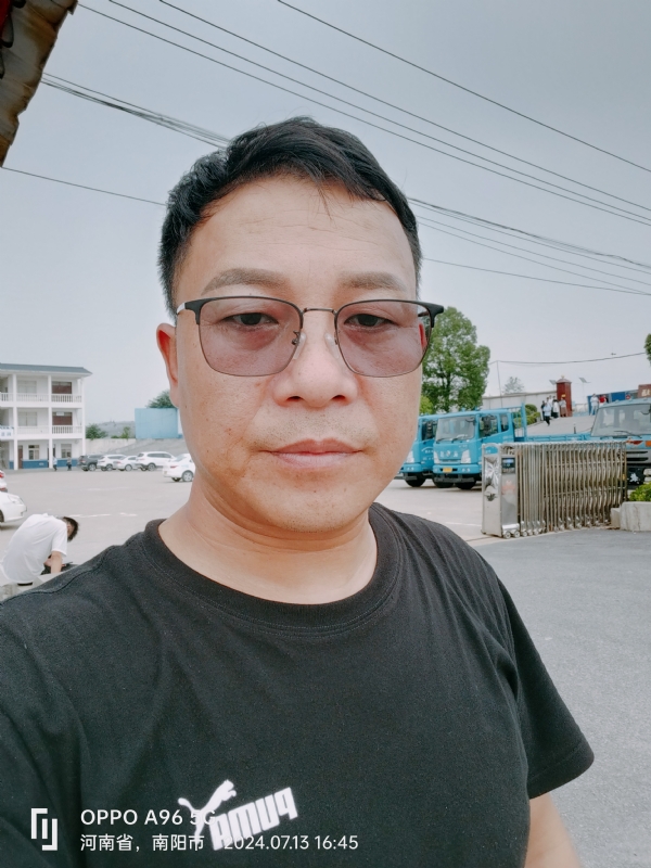 楚辞的第二张照片--衡阳相亲服务中心