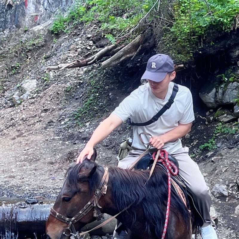蓦然回首的第二张照片--衡阳相亲服务中心