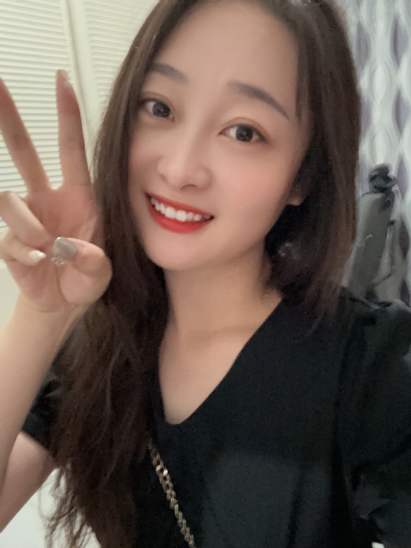 草莓的第一张照片--衡阳相亲服务中心