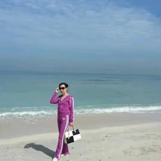 红红的第一张照片--衡阳相亲服务中心