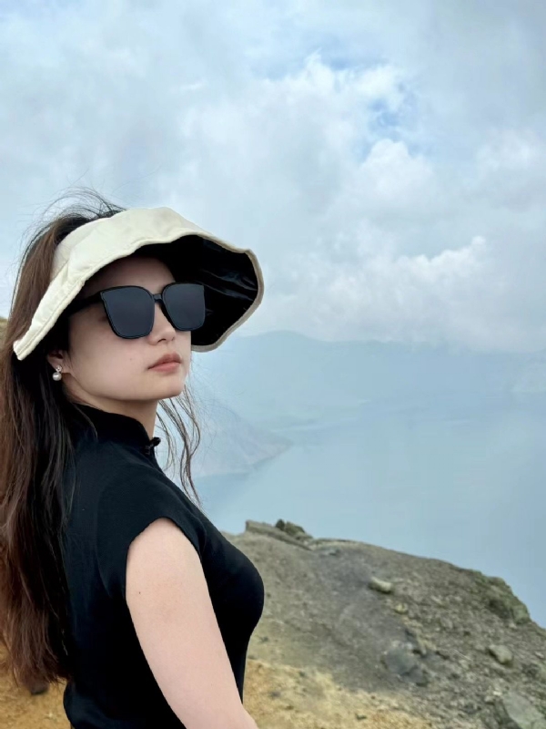 随梦的第一张照片--衡阳相亲服务中心