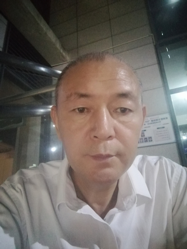 老李的第一张照片--衡阳相亲服务中心