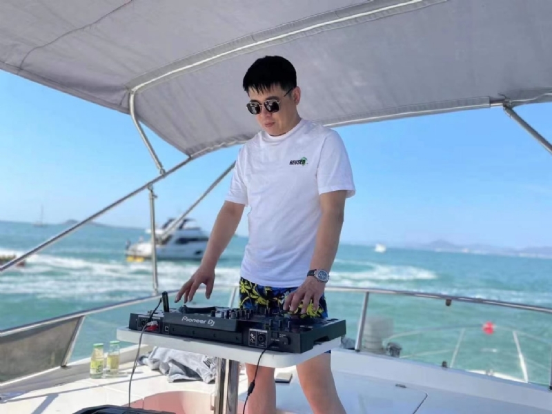 魔盒的第一张照片--衡阳相亲服务中心