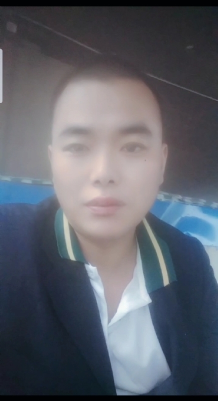 阳光男孩的第一张照片--衡阳相亲服务中心