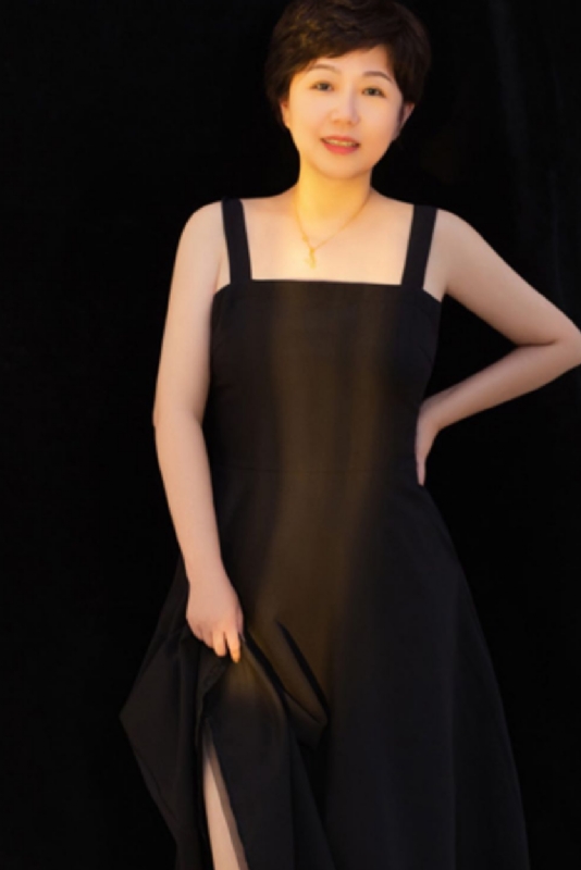 阿娜的第一张照片--衡阳相亲服务中心