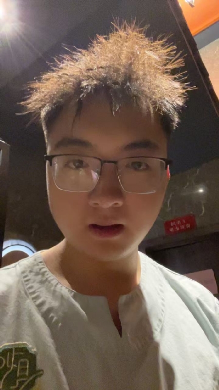 成熟稳重的男士的第一张照片--衡阳相亲服务中心