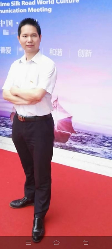 玉树临风的第一张照片--衡阳相亲服务中心