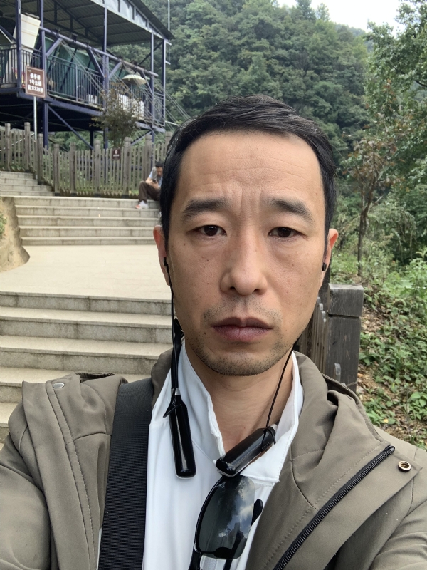 小林的第二张照片--衡阳相亲服务中心