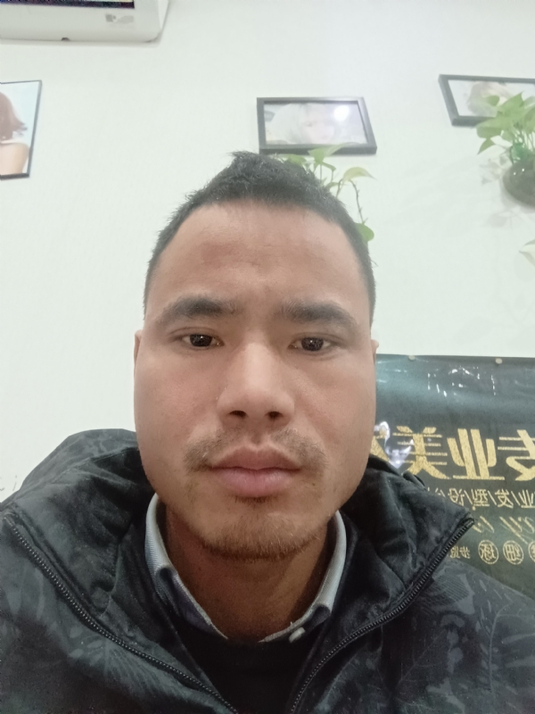 liuliyong的第一张照片--衡阳相亲服务中心