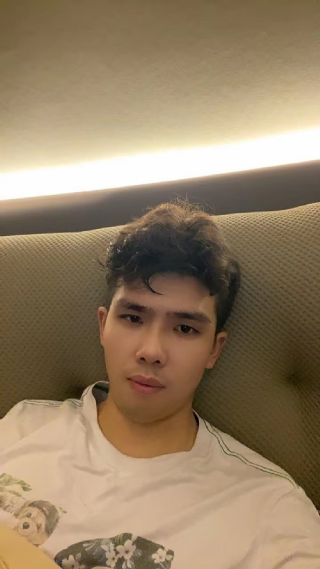 阿龙设计师的第一张照片--衡阳相亲服务中心