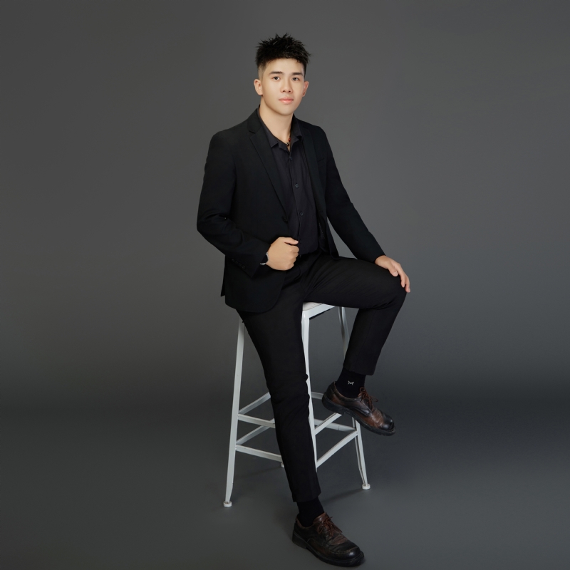 阿龙设计师的第五张照片--衡阳相亲服务中心