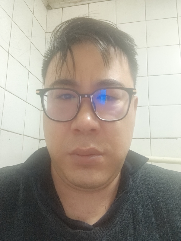 迷失自我的第一张照片--衡阳相亲服务中心