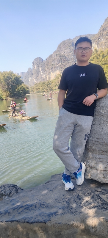 受过伤的狼的第二张照片--衡阳相亲服务中心