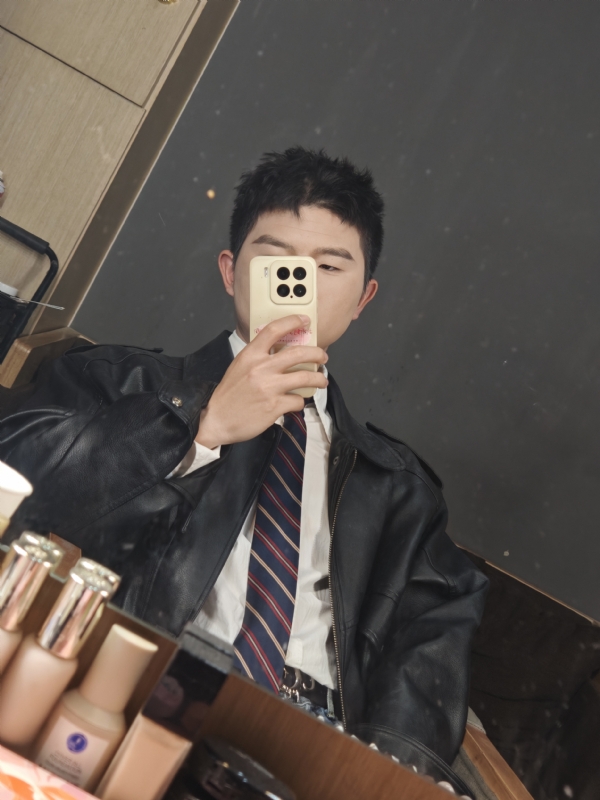 郝天翔的第一张照片--衡阳相亲服务中心