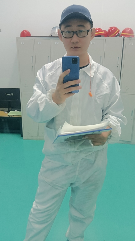 黑黑一笑的第四张照片--衡阳相亲服务中心