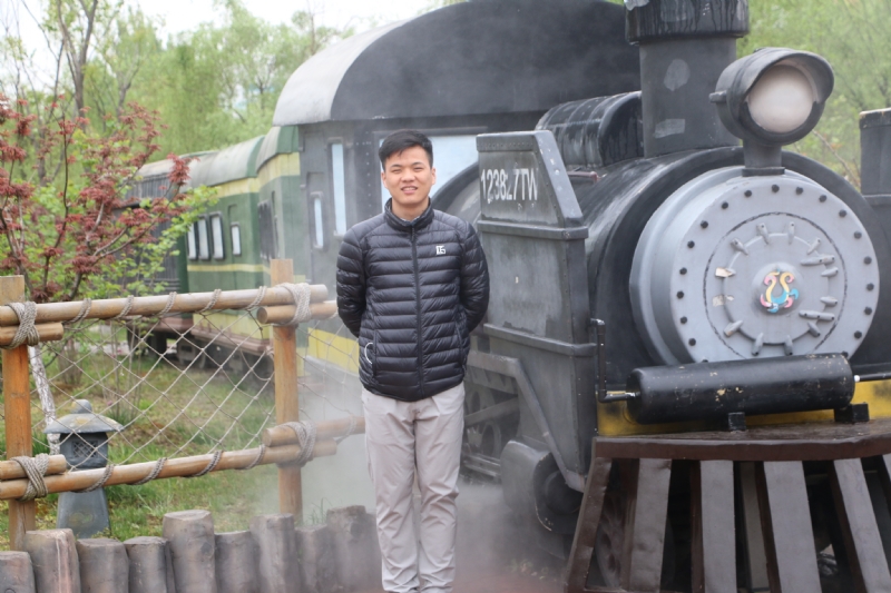 晴天的第二张照片--衡阳相亲服务中心