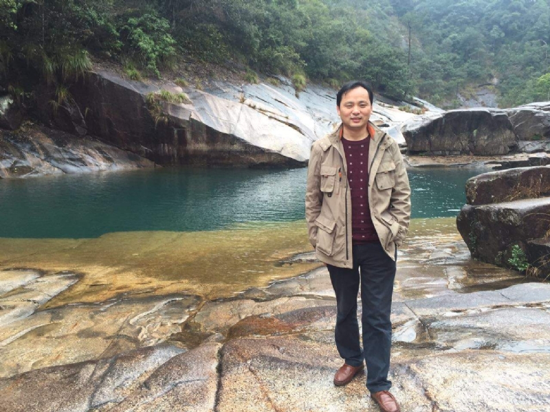 龙行天下的第一张照片--衡阳相亲服务中心