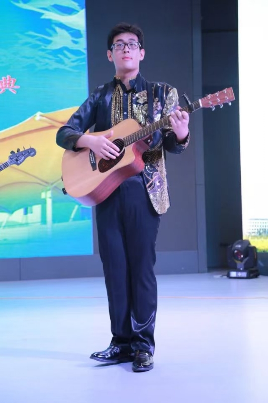 一叶知秋ZG的第一张照片--衡阳相亲服务中心