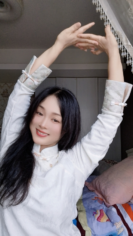 伊伊的第四张照片--衡阳相亲服务中心