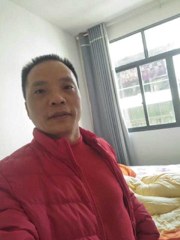 真诚征婚的第一张照片--衡阳相亲服务中心