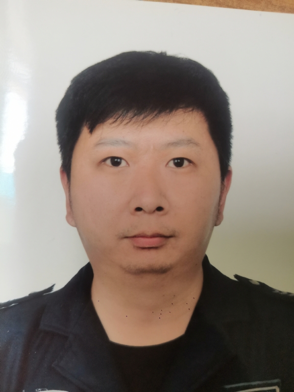 吕嘉的第一张照片--衡阳相亲服务中心