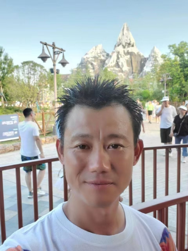 艾氏涂料博的第一张照片--衡阳相亲服务中心