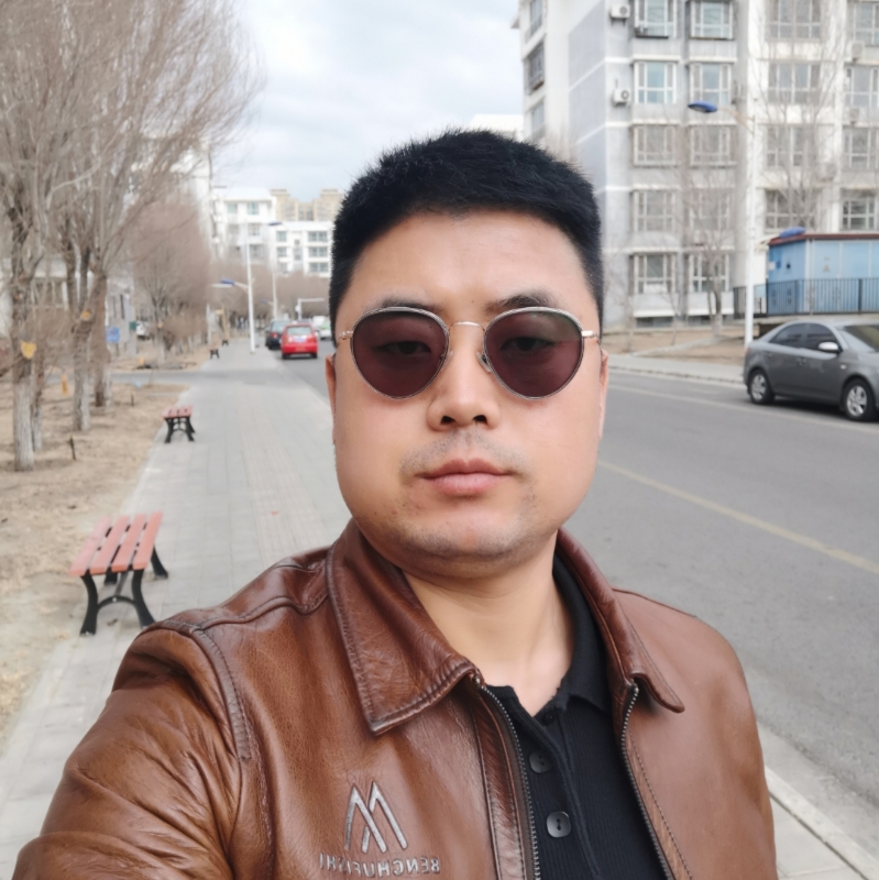 月下听风的第一张照片--衡阳相亲服务中心