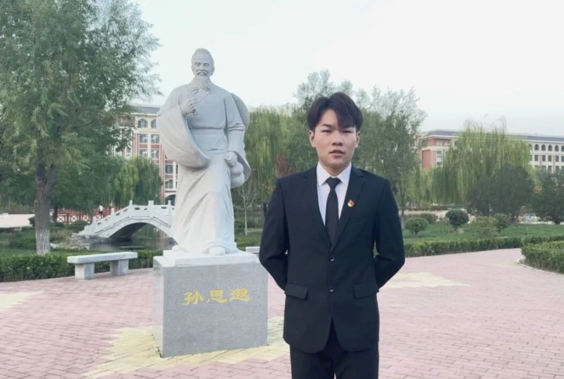 尚明月的第一张照片--衡阳相亲服务中心